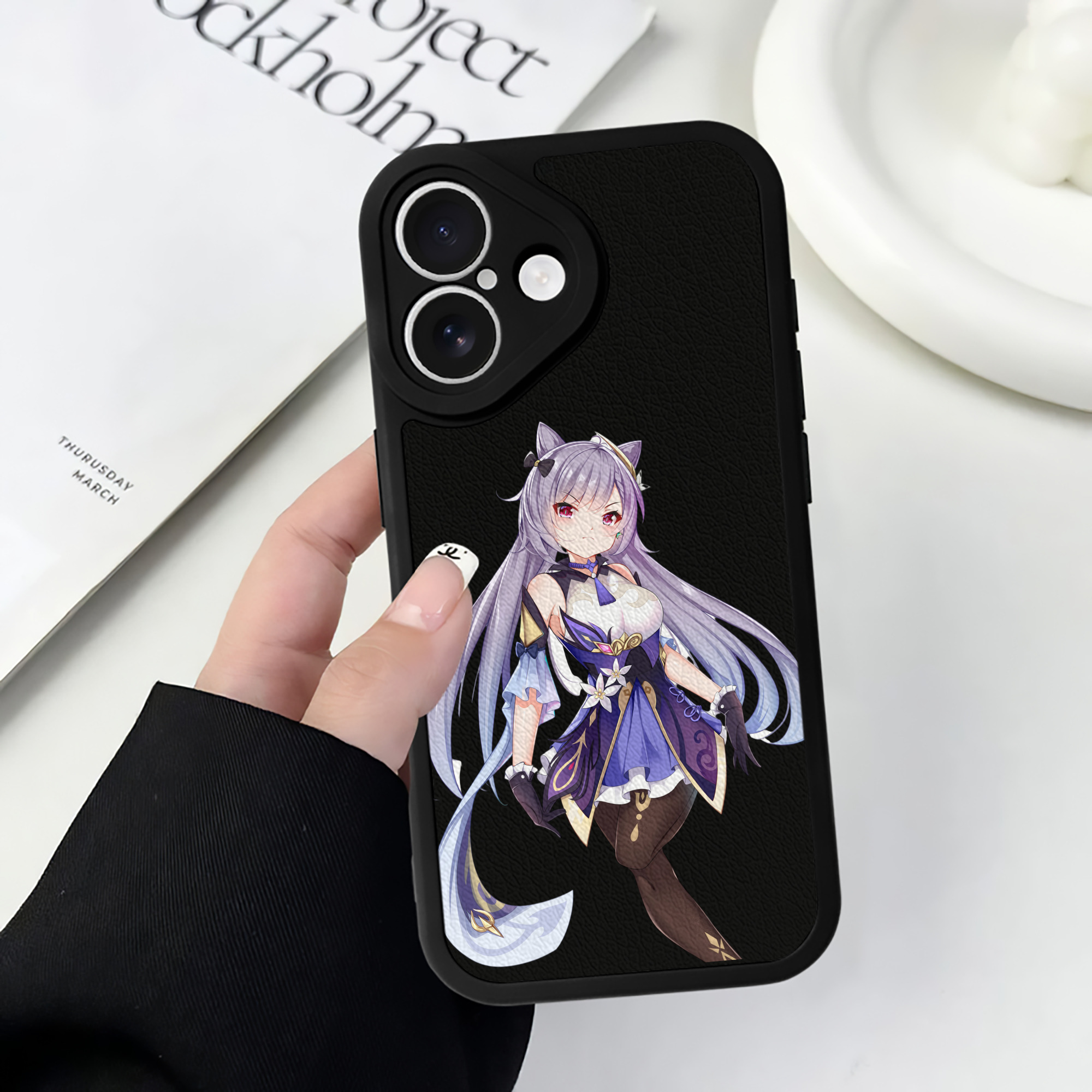 げんし神 刻晴 こくせい genshin Kokusei 【iPhone 16シリーズ対応】シリコンスマホケース（レザー調） 材質：シリコン